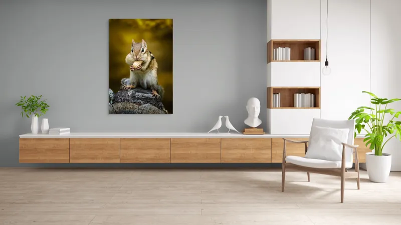 Tablou Canvas, "Veveriță pofticioasă pe buturugă aurie", Chipmunk, Alune, Copac, Natură, Blană, Ochii, Picioare, Fundal, Galben, Poză, Lemn, Bot, Față, 100 x 150 cm – poza 8