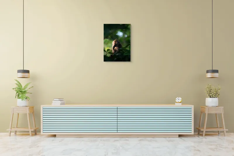 Tablou Canvas, "Gânditorul din inima junglei", Nu pot identifica persoane sau obiecte în imagini, dar pot descrie aspecte generale ale unei scene. Frunză, Lumină, Maimuță, Natură, Umbre, Vegetație., 50 x 70 cm – poza 6