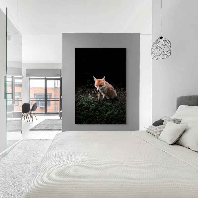 Tablou Canvas, "Vulpea în umbra pădurii verzi", Fox, Forest, Dark, Alert, Greenery, 100 x 150 cm – poza 5
