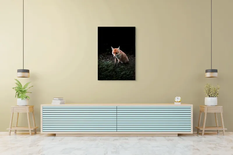 Tablou Canvas, "Vulpea în umbra pădurii verzi", Fox, Forest, Dark, Alert, Greenery, 70 x 100 cm – poza 5