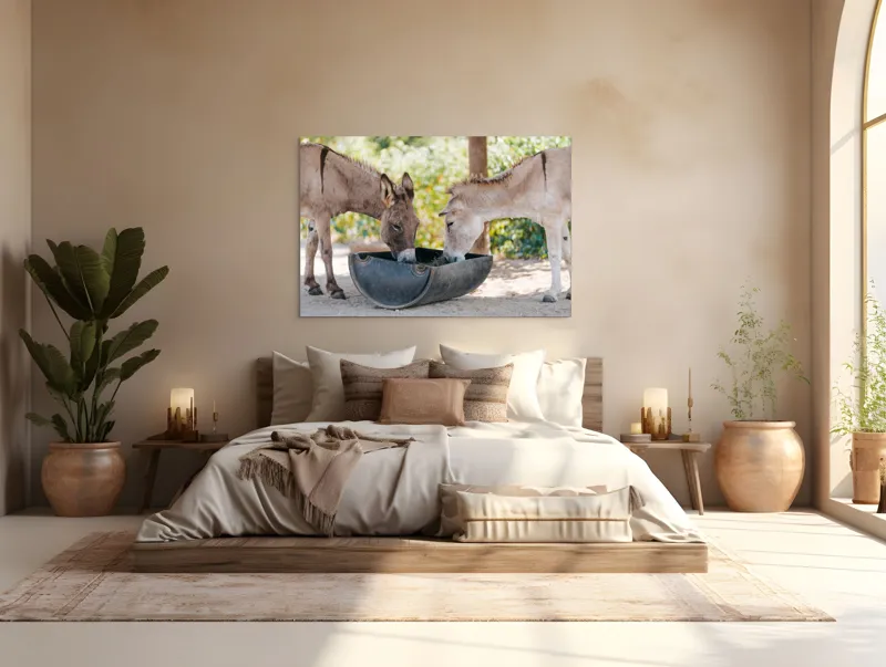 Tablou Canvas, "Măgarii prietenoși savurează masa împreună", 150 x 100 cm – poza 4