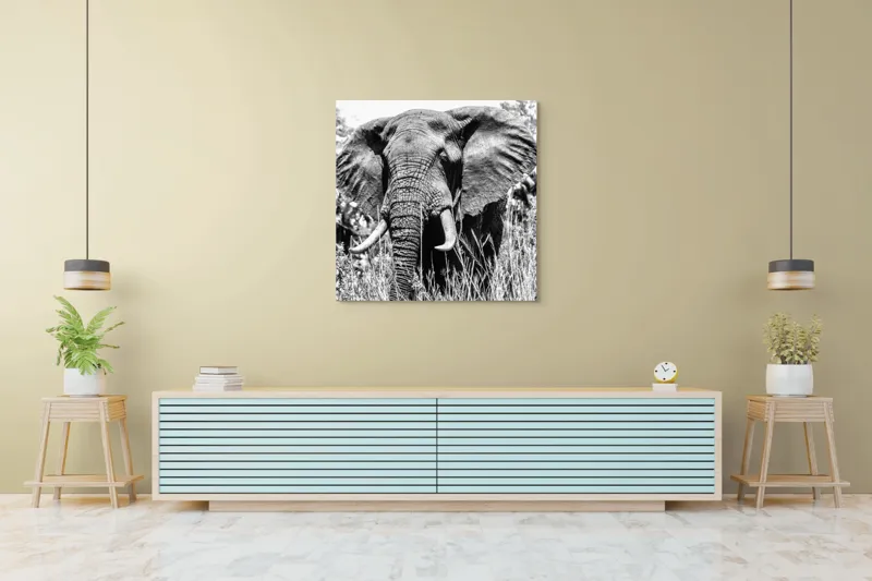 Tablou Canvas, "Umbra colosului din savană africană", Elefant, Impunător, Monumental, Sălbatic, Majestic, Natură, Perceptibil, Grandoare, 100 x 100 cm – poza 5