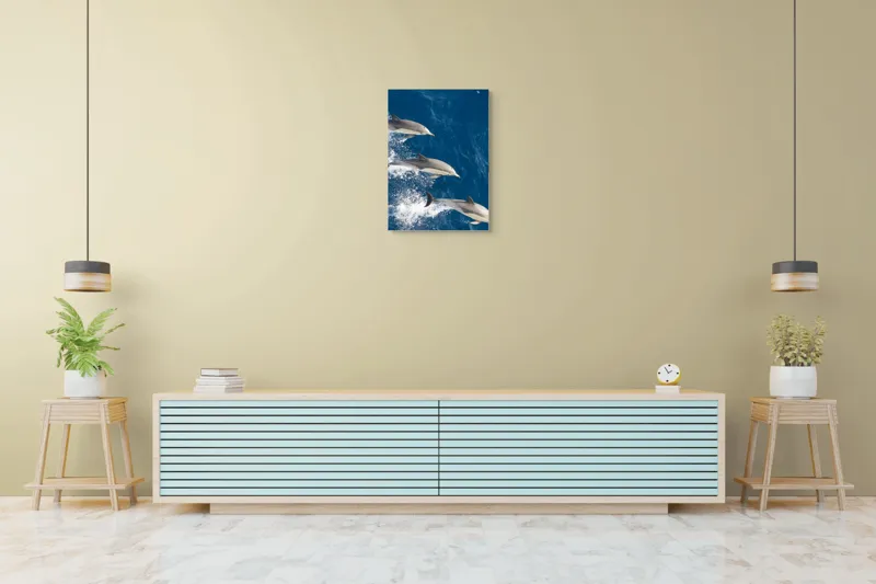 Tablou Canvas, "Dansul grațios al delfinilor în valuri", Delfini, Ocean, Sărituri, Apă, Albastru, Energie, Libertate, Natură, Dinamică, Lumină, 50 x 70 cm – poza 6