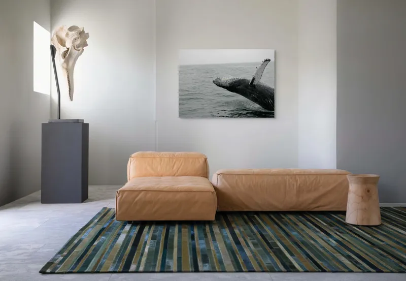 Tablou Canvas, "Dansul grandios al balenei în valuri", Balena, Ocean, Valuri, Apă, Cer, Aripioară, Natură, Salt, Măreție, 100 x 70 cm – poza 7