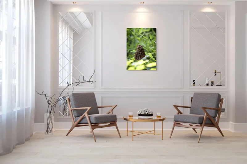 Tablou Canvas, "Fluture în reflexii de lumină verde", Fluture, Aripi, Natură, Verde, Frunze, Detaliu, Fragilitate, Eleganță, Lumină, 70 x 100 cm – poza 8