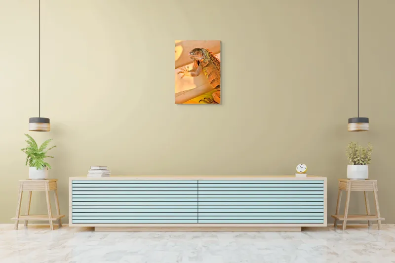 Tablou Canvas, "Iguana odihnindu-se la soare", Iguana, Texturi, Culori, Solzi, Privește, Detaliu, Relaxare, Scurt Moment, 50 x 70 cm – poza 6