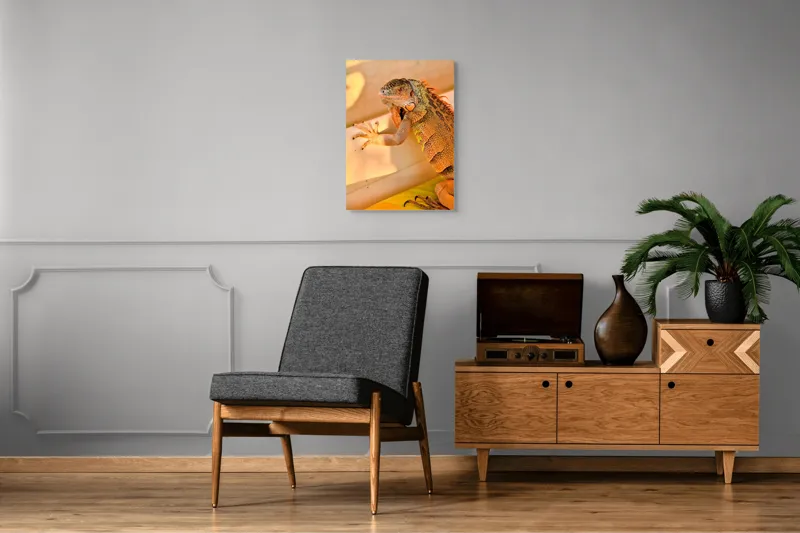 Tablou Canvas, "Iguana odihnindu-se la soare", Iguana, Texturi, Culori, Solzi, Privește, Detaliu, Relaxare, Scurt Moment, 50 x 70 cm – poza 8