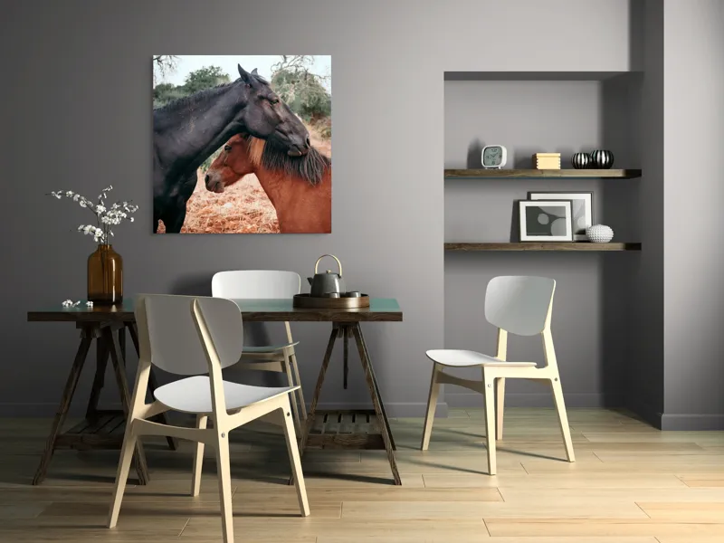 Tablou Canvas, "Îmbrățișarea cailor sub cer senin", Cai, Afectiune, Camp, Natura, Liniste, Peisaj, Culori, Calmitate, 100 x 100 cm – poza 6