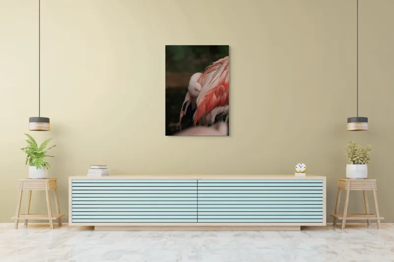 Tablou Canvas, "Flamingo adormit în culori delicate", Roz, Penaj, Flamingo, Delicat, Serenitate, Odihnă, Natură, Eleganță., 70 x 100 cm – poza 5