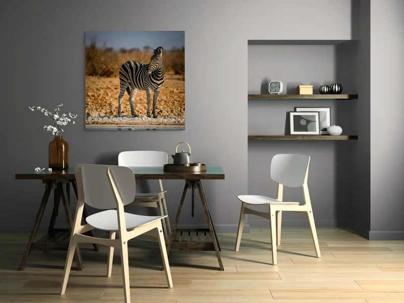 Tablou Canvas, "Zebra singuratică în savană africană", Zebră, Dungată, Savana, Apus, Solitară, Peisaj, Reflecție, Calmă., 100 x 100 cm – poza 6