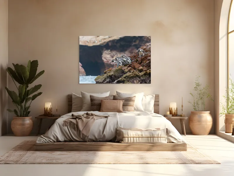 Tablou Canvas, "Pinguinii așteaptă valul potrivit", Pinguini, Stânci, Ocean, Grote, Natură, Apă, Rezervație, Habitat, Pene, Animale, 150 x 100 cm – poza 4