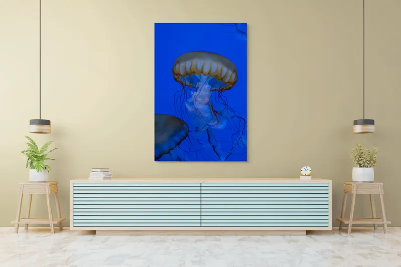 Tablou Canvas, "Dansul grațios al meduzelor aurii", Meduză, Albastru, Tentacule, Grație, Ocean, Lumină, 100 x 150 cm – poza 4