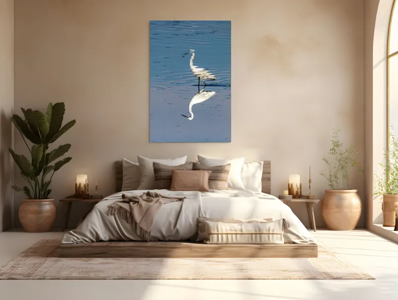 Tablou Canvas, "Egreta și reflecția în apă liniștită", Reflecție, Liniște, Eleganță, Apă, Pasăre, Serenitate, Albastru, Natură, 100 x 150 cm – poza 3
