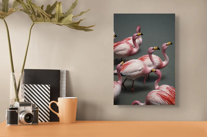 Tablou Canvas, "Dansul grațios al flamingourilor roz", Flamingo, Roz, Aglomerare, Apă, Elegant, Grațios, Exuberant, Seren, Păsări, Strălucitor, 26 x 39 cm – poza 3