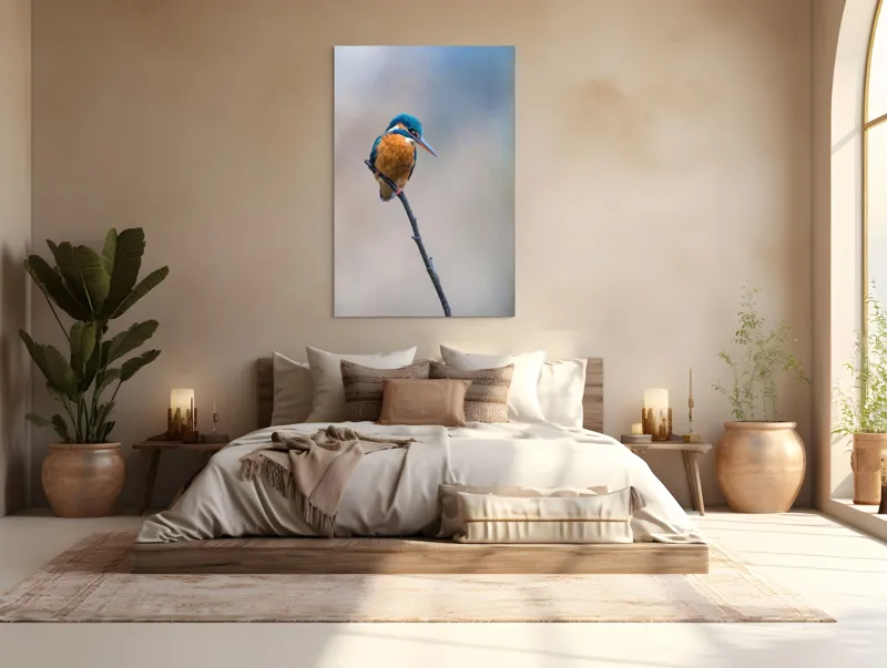 Tablou Canvas, "Mic pescarus albastru pe ramură subțire", Pescăruș, Ramură, Penaj, Natură, Vedere, Păsări, Liniște, Albastru, Contrast, Frumusețe, 100 x 150 cm – poza 3