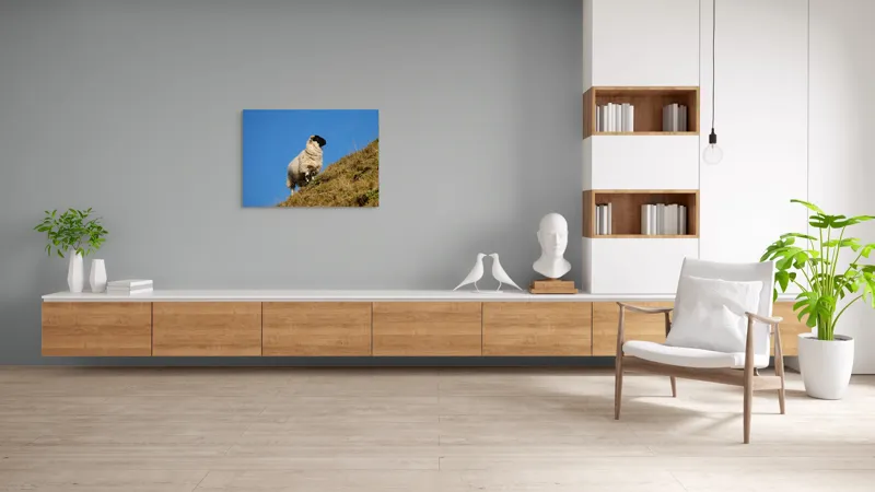 Tablou Canvas, "Oaie pe culmea dealului verde", Oi, Deal, Cer, Albastru, Iarbă, Soare, Liniște, Natură, 100 x 70 cm – poza 6