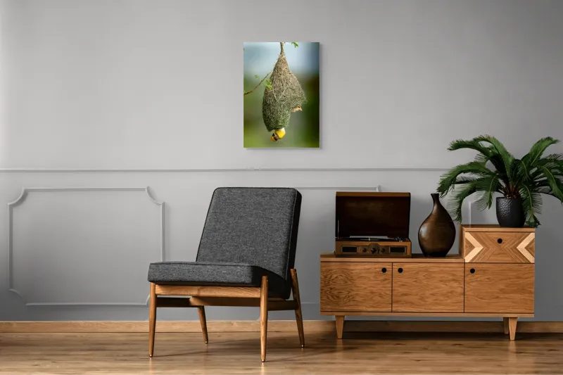 Tablou Canvas, "Minunata locuință a țesătorului curios", Cuib, Pasăre, Natură, Copac, Ramură, Verde, Joc, Echilibru, Grijă, Artă., 50 x 70 cm – poza 8