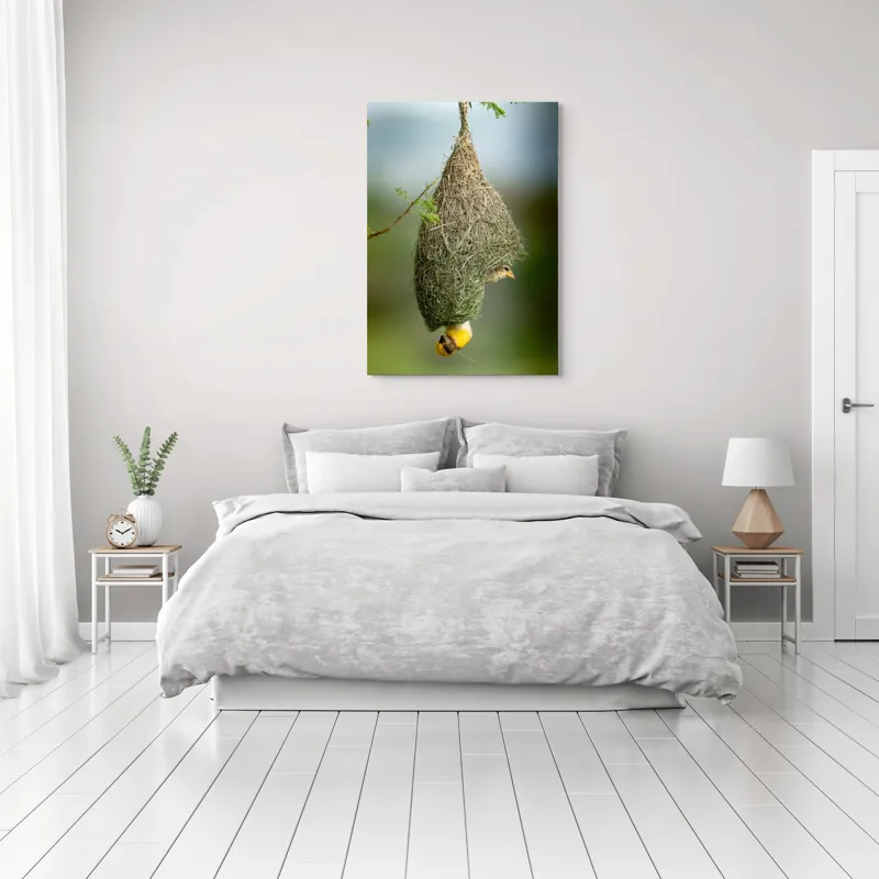 Tablou Canvas, "Minunata locuință a țesătorului curios", Cuib, Pasăre, Natură, Copac, Ramură, Verde, Joc, Echilibru, Grijă, Artă., 70 x 100 cm – poza 3