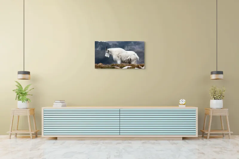 Tablou Canvas, "Un muntean solitar în vârf de lume", Nu pot să spun ce tip de animal este acesta., 90 x 50 cm – poza 5