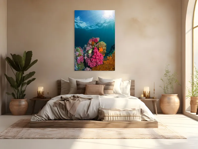 Tablou Canvas, "Raiul subacvatic al recifurilor de corali", Spectacol, Subacvatic, Culoare, Corali, Pește, Soare, Razele, Apă, Strălucire, Frumusețe., 100 x 150 cm – poza 3