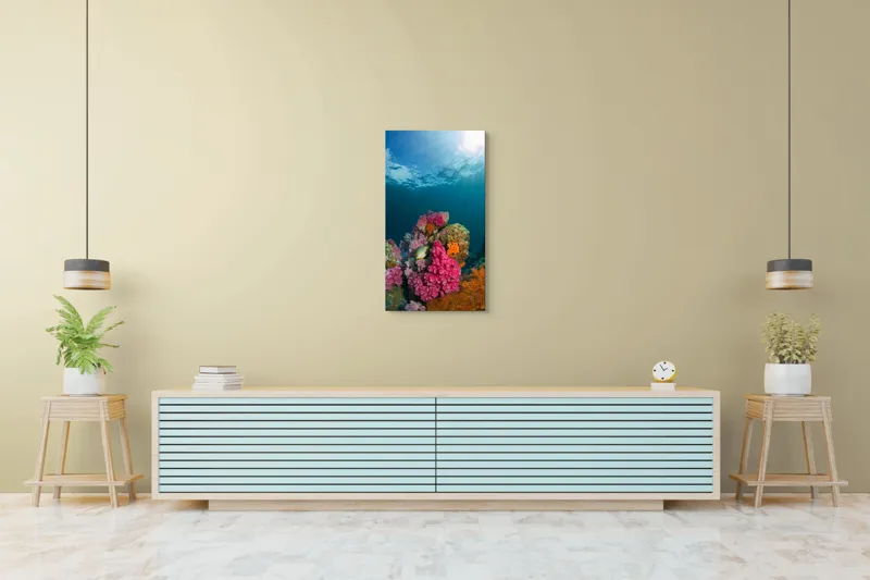 Tablou Canvas, "Raiul subacvatic al recifurilor de corali", Spectacol, Subacvatic, Culoare, Corali, Pește, Soare, Razele, Apă, Strălucire, Frumusețe., 50 x 90 cm – poza 6