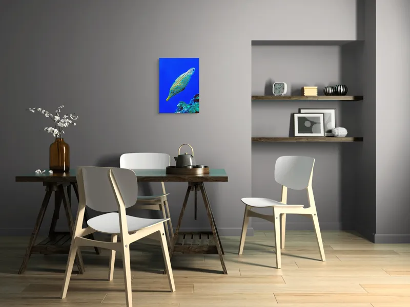 Tablou Canvas, "Peștișorul viu colorat din adâncuri", Pește, Ocean, Albastru, Portocaliu, Acvatic, Exotic, Vibrant, Colorat, Muzeu, Marine., 39 x 54 cm – poza 7