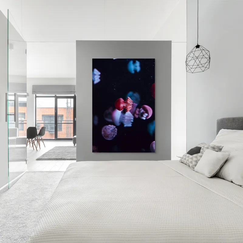 Tablou Canvas, "Dansul meduzelor sub acvariul nocturn", Meduze, Luminiscente, Dansatoare, Acvatice, Misterioase, Grațioase, Colorate, Plutitoare, 100 x 150 cm – poza 5