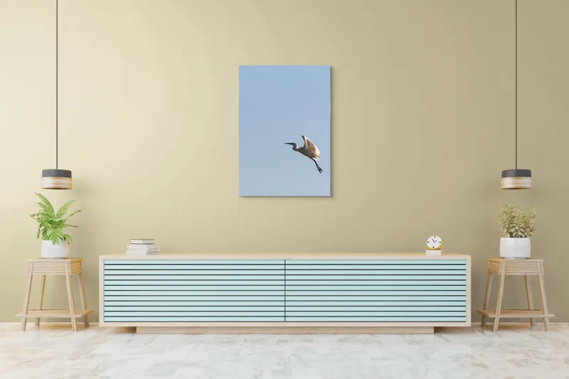 Tablou Canvas, "Egretul zburând sub cer senin", Pasăre, Zbor, Cer, Lumină, Libertate, Aripi, Serenitate, 70 x 100 cm – poza 5