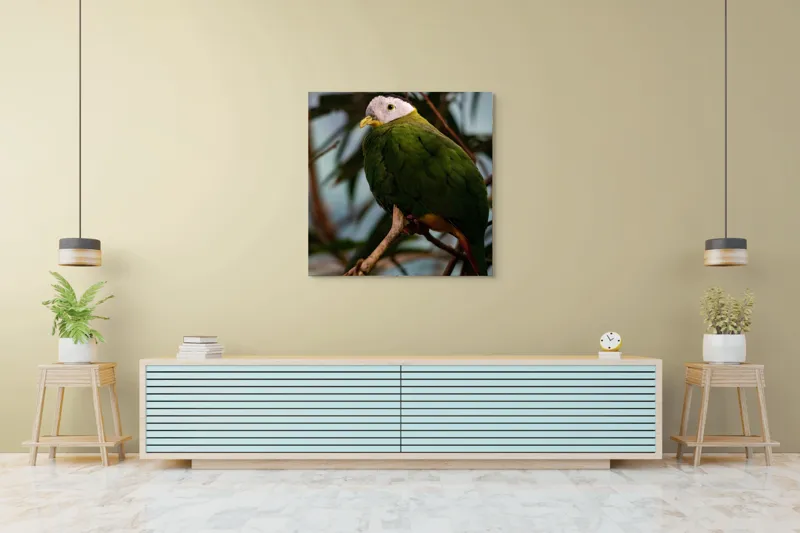 Tablou Canvas, "Papagalul verde pe o creangă.", Pasăre, Colorată, Frunze, Creangă, Natură, Penaj, Verde, Cioc., 100 x 100 cm – poza 5