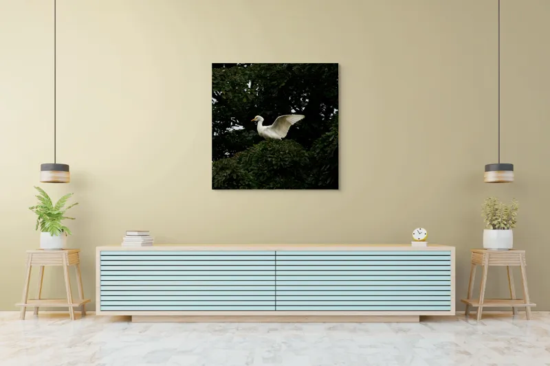 Tablou Canvas, "Egreta aripilor deschise în pădure", Pasăre, Albă, Aripi, Copac, Frunze, Natură, Elegantă., 100 x 100 cm – poza 5