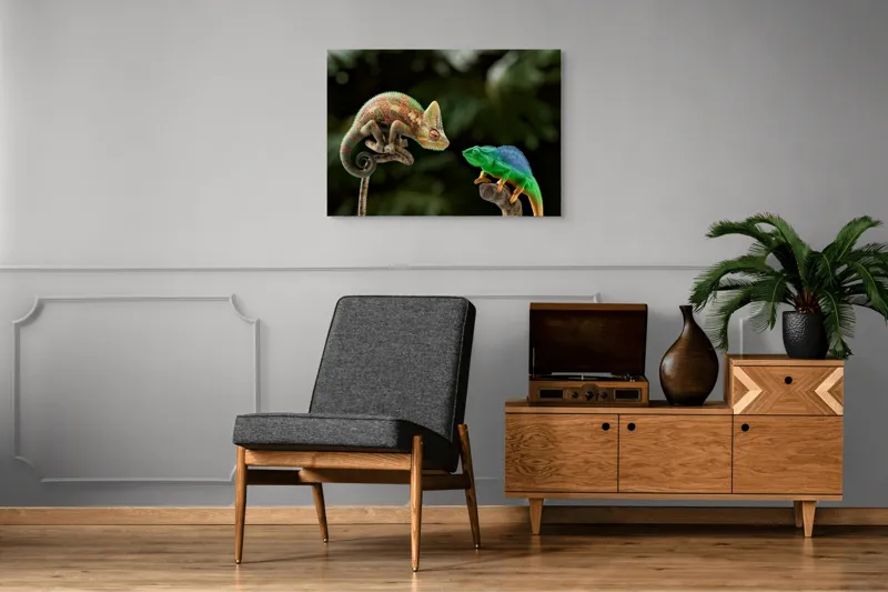 Tablou Canvas, "Cameleonii în dialog subtil cromatic", Chameleon, Encounter, Nature, Curious, Colors, Contrast, Interaction, Exotic, Reptiles, 100 x 70 cm – poza 8