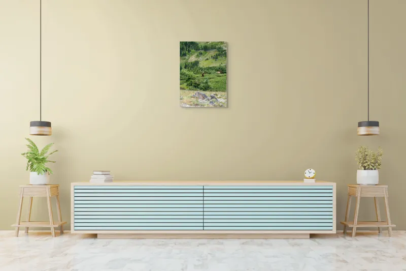 Tablou Canvas, "Elan regal în pădurile de smarald", Cerb, Pădure, Munte, Verdeață, Natură, Liniște, Libertate, Aventura, Peisaj, Sălbăticie, 50 x 70 cm – poza 6