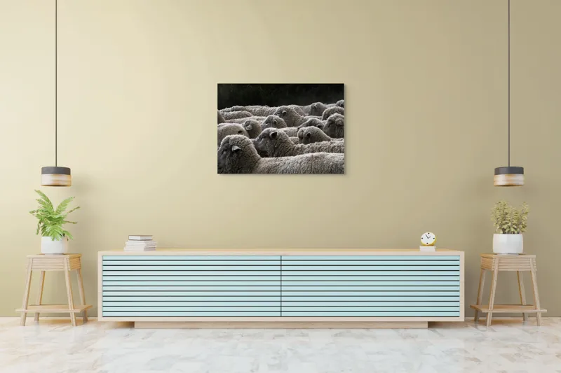 Tablou Canvas, "Turma de oi în amurg", Lână, Oi, Mulțime, Țesătură, Blană, Camp, Natură, Peisaj, Rânduri, Nori, Stațiune, Animale, Liniște, 100 x 70 cm – poza 4