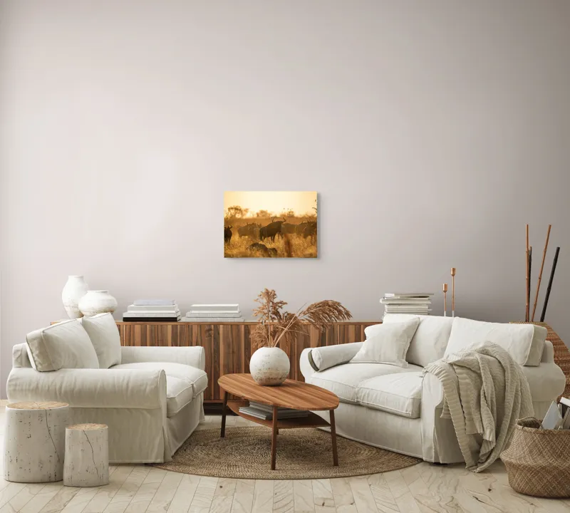 Tablou Canvas, "Turma de gnu în lumina apusului", Wildebeest, Apus, Savană, Siluete, Întuneric, Peisaj, Iarbă, Animale, Nature, Serenitate, 54 x 39 cm – poza 5