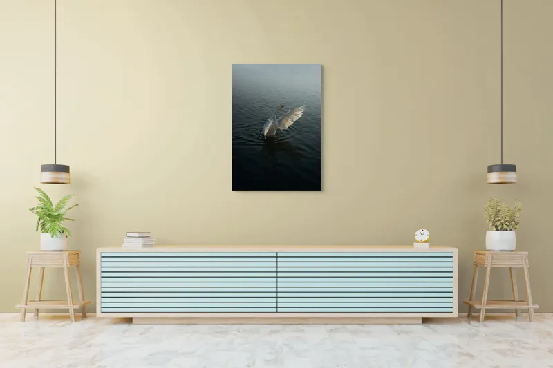 Tablou Canvas, "Dansul grațios al lebedei albe", Pasăre, Apă, Aripi, Alb, Răsărit, Serenitate, Mișcare, Plutire, 70 x 100 cm – poza 5