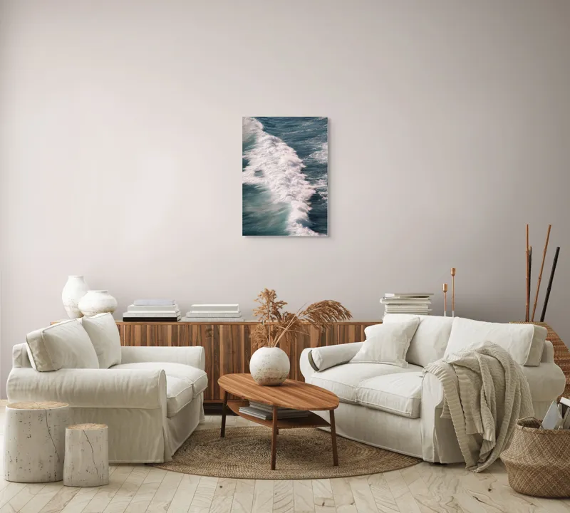 Tablou Canvas, "Valuri spumegânde sub soarele verii", Valuri, Spumă, Ocean, Energie, Albastru, Mișcare, Natură, Dinamică, 50 x 70 cm – poza 4