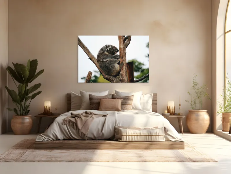 Tablou Canvas, "Koala odihnindu-se pe ramură uscată", Koala, Ramură, Relaxare, Blană, Natură, Somn, Arbori, Eucalipt, Liniște., 150 x 100 cm – poza 4
