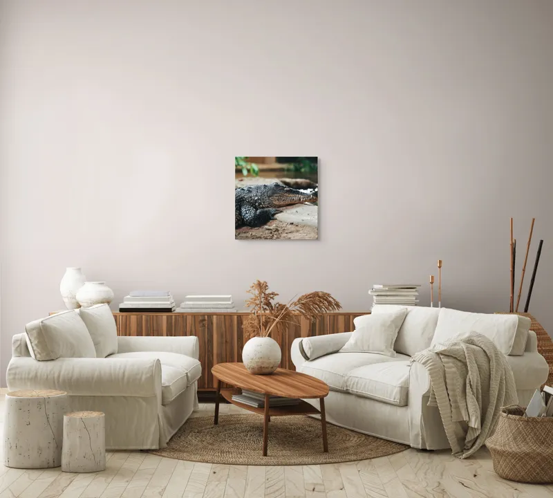 Tablou Canvas, "Odihna unui crocodil la mal", Scuter, Reptilă, Imobilitate, Textură, Relaxare, Apă, Habitat, Natură, 50 x 50 cm – poza 7