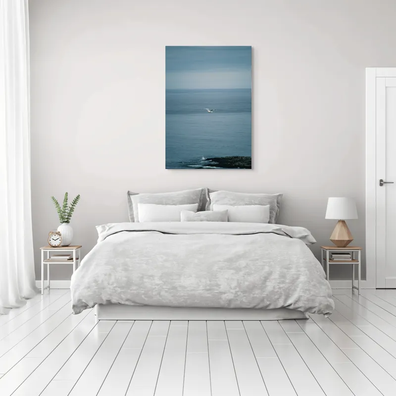 Tablou Canvas, "Pescărușul singuratic pe întinderea albastră", Vast, Serene, Tranquil, Endless, Majestic, 70 x 100 cm – poza 3