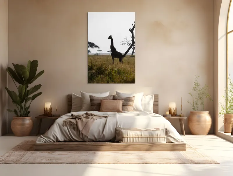 Tablou Canvas, "Girafă în lumină de amurg africană", Giraffă, Siluetă, Savannah, Apus, Copaci, Sălbăticie, Natură, Serengeti, Peisaj, Tranquilitate, 100 x 150 cm – poza 3