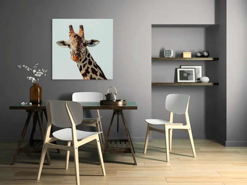 Tablou Canvas, "Giraful contemplativ sub cer senin", Giraffe, Cer, Pete, Cerulean, Grație, Faună, Eleganță, 100 x 100 cm – poza 6