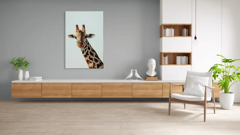 Tablou Canvas, "Giraful contemplativ sub cer senin", Giraffe, Cer, Pete, Cerulean, Grație, Faună, Eleganță, 100 x 150 cm – poza 8