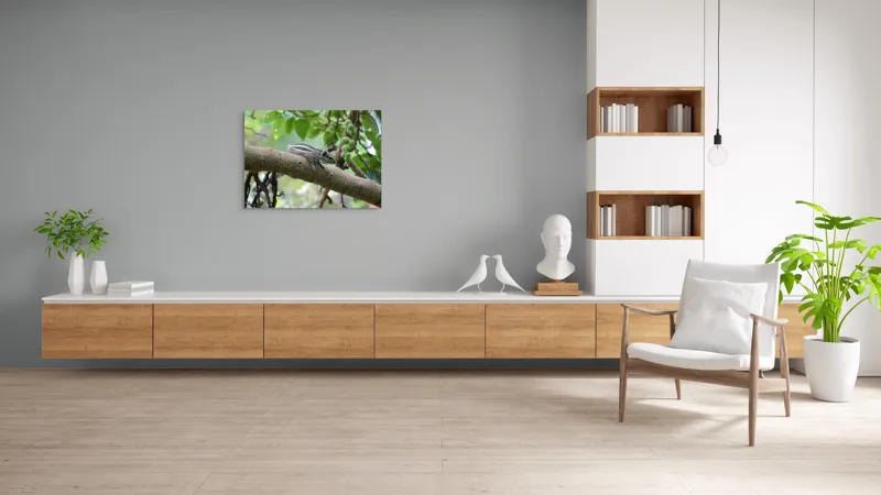 Tablou Canvas, "Veveriță odihnindu-se pe creangă verde", Veveriță, Crenguță, Frunze, Muguri, Natură, Copac, Relaxare, Verde, Linie, Viață, 100 x 70 cm – poza 6