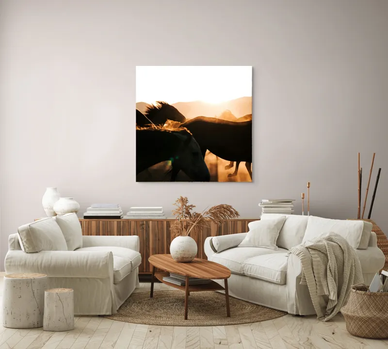 Tablou Canvas, "Cai sălbatici în lumina apusului", Nori, Cai, Apus, Tunete, Prafului, Libertate, Viteza, Vâjâit, Siluete, Energie, 100 x 100 cm – poza 3