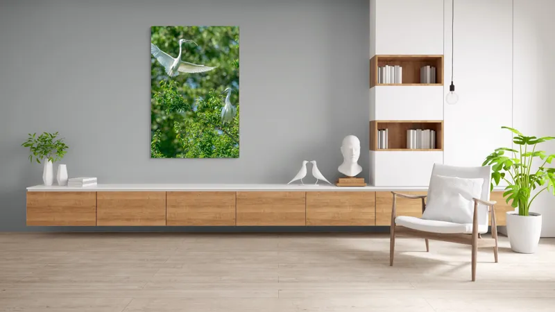 Tablou Canvas, "Grațioasele egrete printre frunze verzi", Aripi, Grație, Verdeață, Rămurici, Luminozitate, Natură, Eleganță, Conexiune, 100 x 150 cm – poza 8
