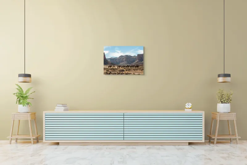 Tablou Canvas, "Caravana cămilelor prin deșertul stâncos", Deșert, Caravana, Munți, Călătorie, Cer, Peisaj, Uscat, Natură, Aventura, Praf., 70 x 50 cm – poza 7
