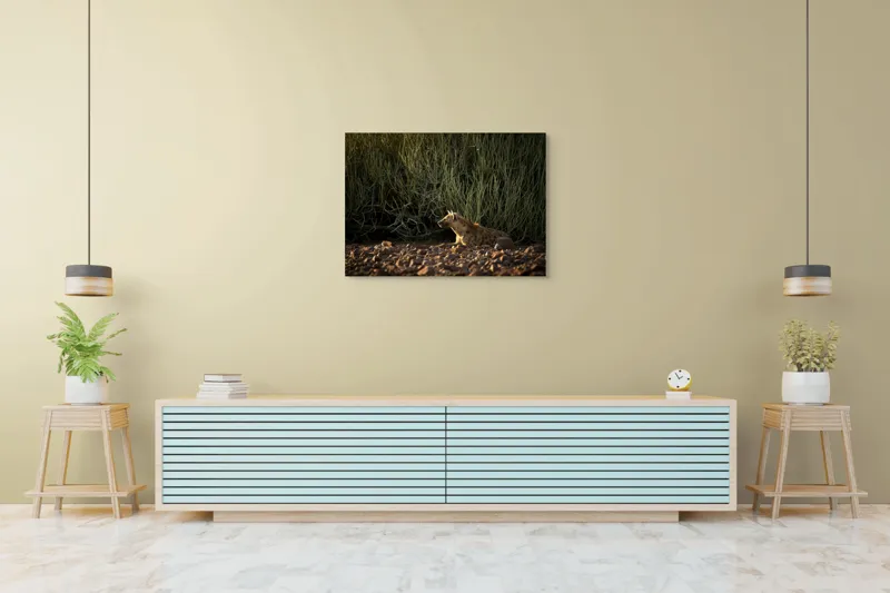 Tablou Canvas, "Hiena odihnindu-se la apusul soarelui", 100 x 70 cm – poza 4