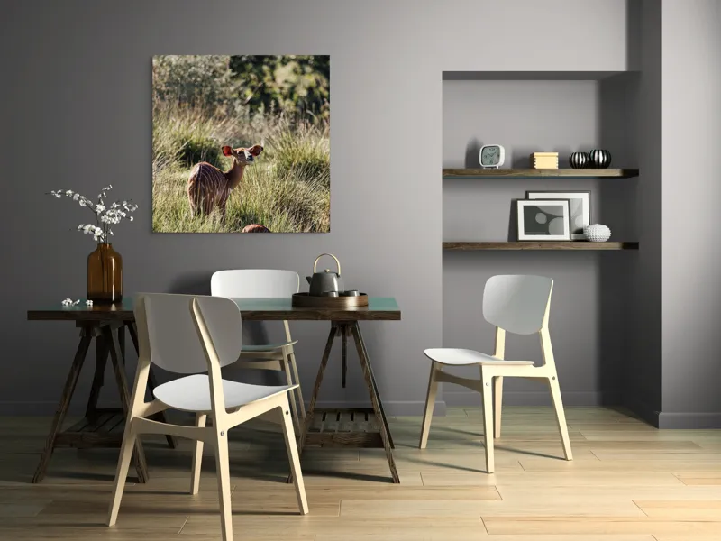 Tablou Canvas, "Cerbi în lumina dimineții liniștite", Plante, Curiozitate, Dungat, Natură, Iarbă, Serenitate, Animale, Verde, Sălbăticie, 100 x 100 cm – poza 6
