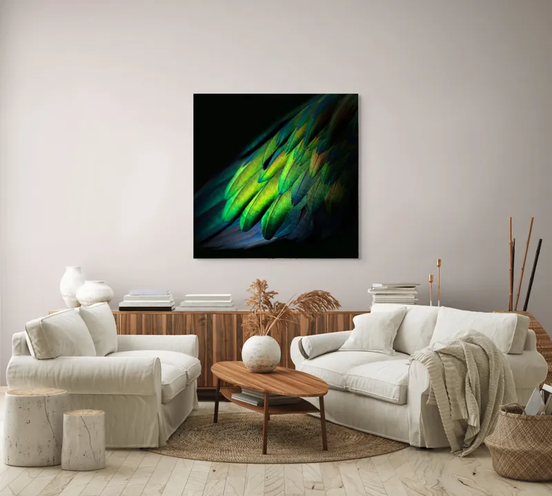 Tablou Canvas, "Aripi irizate în lumină obscură", Culori, Pene, Lumină, Verde, Textură, Frumusețe, Natură, Mister, Strălucire, Gradient, 100 x 100 cm – poza 3
