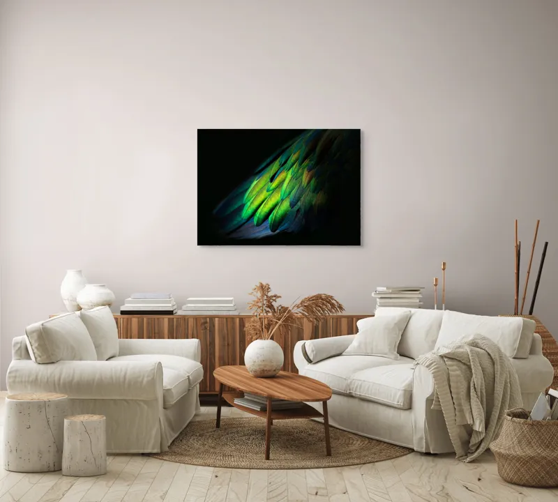 Tablou Canvas, "Aripi irizate în lumină obscură", Culori, Pene, Lumină, Verde, Textură, Frumusețe, Natură, Mister, Strălucire, Gradient, 100 x 70 cm – poza 3